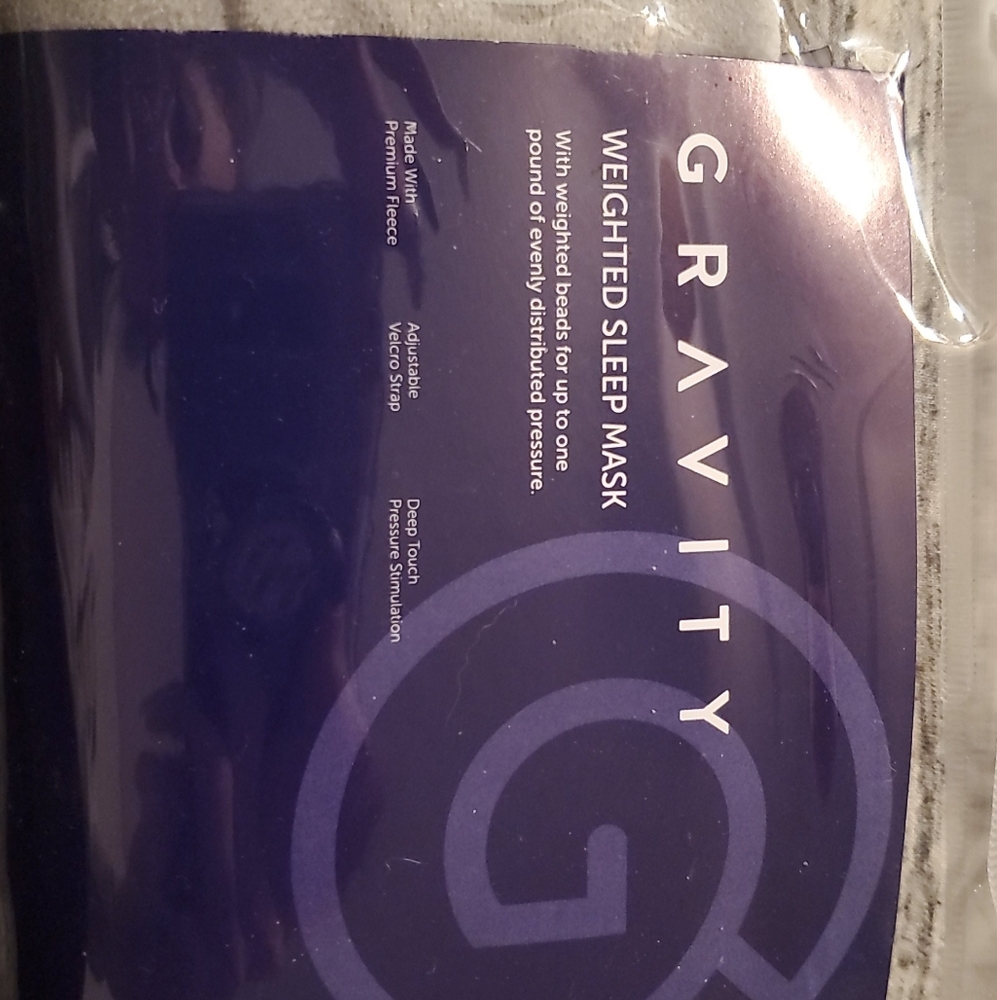 Weighted sleep mask